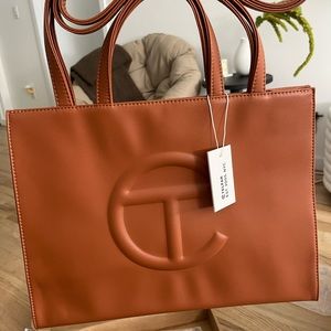 NWT Telfar Tan Medium Shopping Bag
